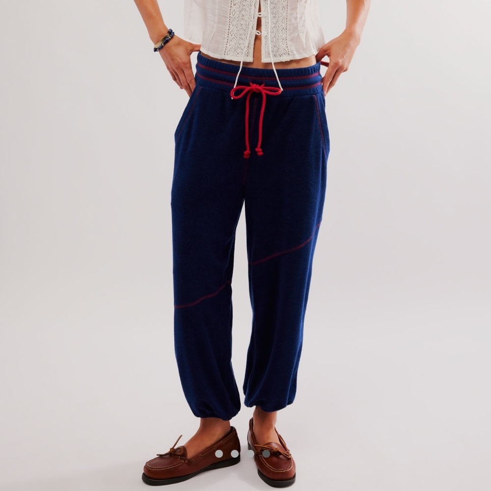 NWT Free People Gimme More Joggers Navy XS Oversized